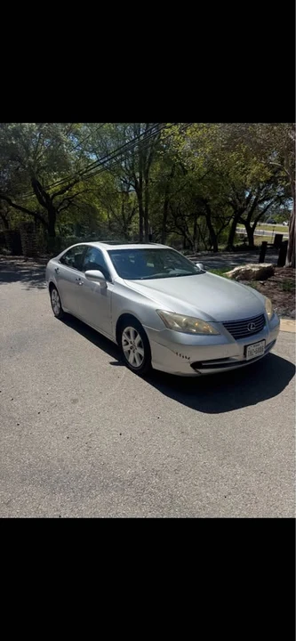 2009 Lexus ES 5th Gen - Image 3 of 10