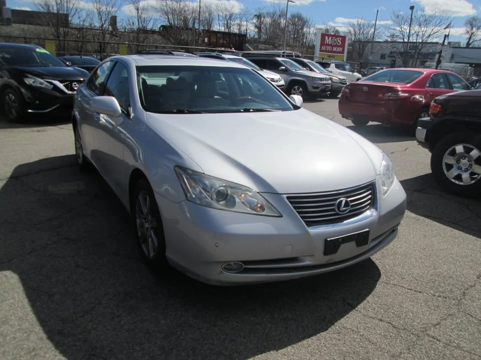 2009 Lexus ES 5th Gen - Image 8 of 13