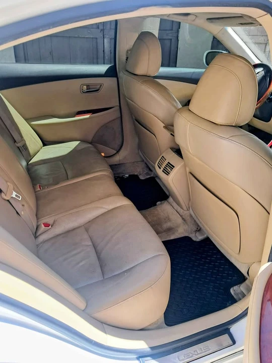 2009 Lexus ES 5th Gen - Image 8 of 9