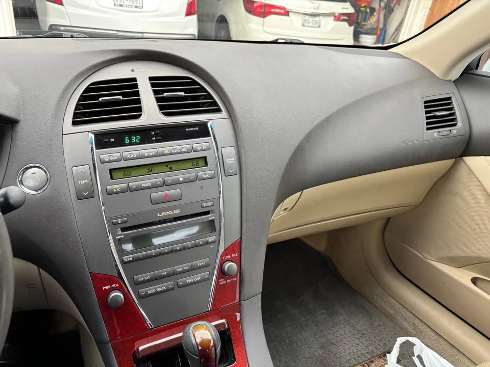 2009 Lexus ES 5th Gen - Image 3 of 6