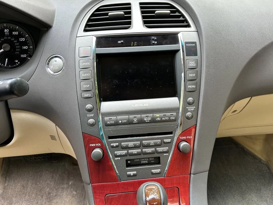2009 Lexus ES 5th Gen - Image 9 of 11