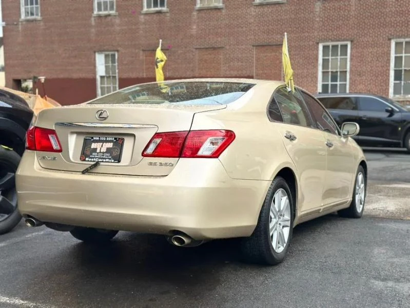 2009 Lexus ES 5th Gen - Image 4 of 12