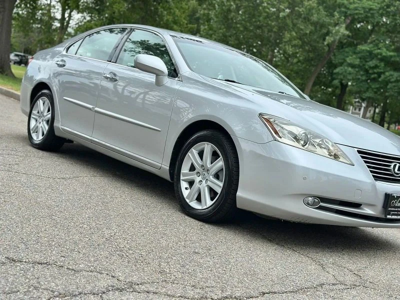 2009 Lexus ES 4th Gen - Image 9 of 12
