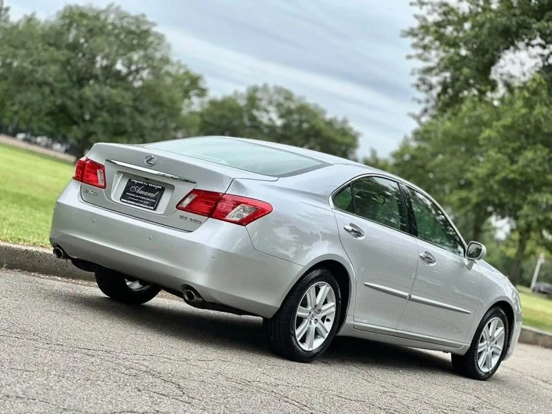 2009 Lexus ES 4th Gen - Image 4 of 12