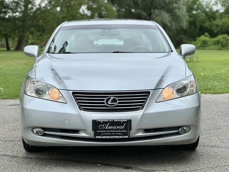 2009 Lexus ES 4th Gen - Image 8 of 12