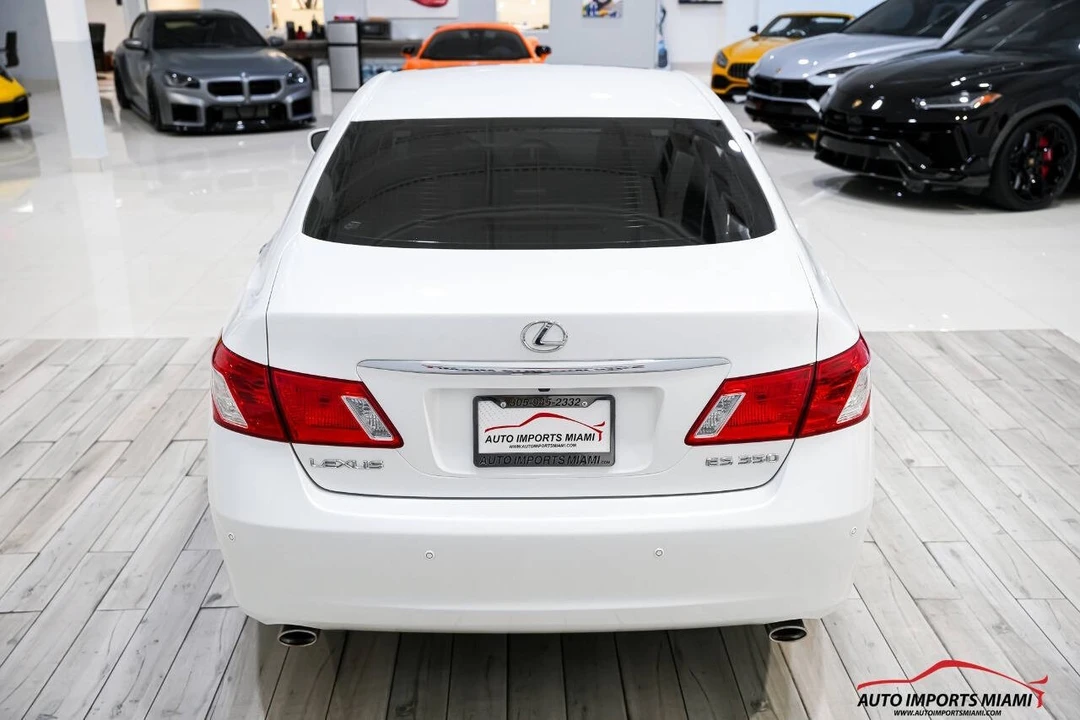 2009 Lexus ES 5th Gen - Image 18 of 21