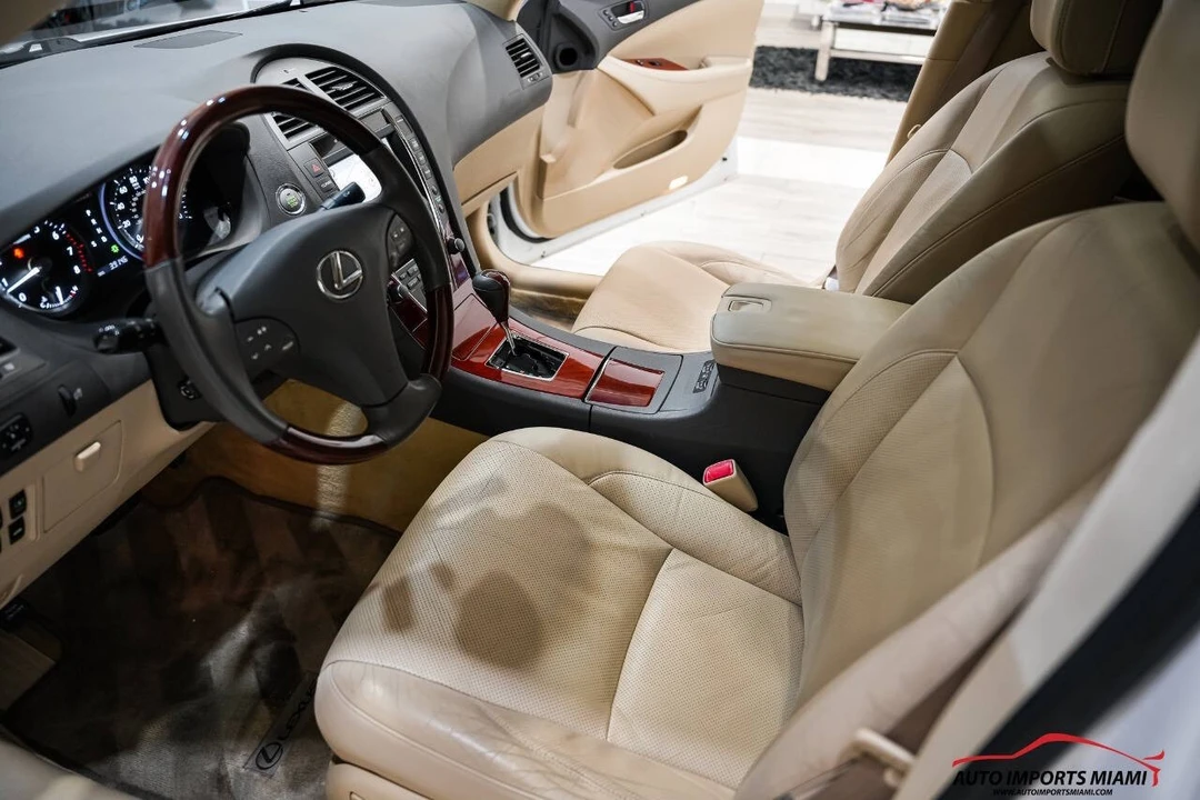 2009 Lexus ES 5th Gen - Image 8 of 12