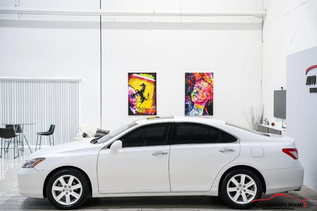 2009 Lexus ES 5th Gen - Image 12 of 12