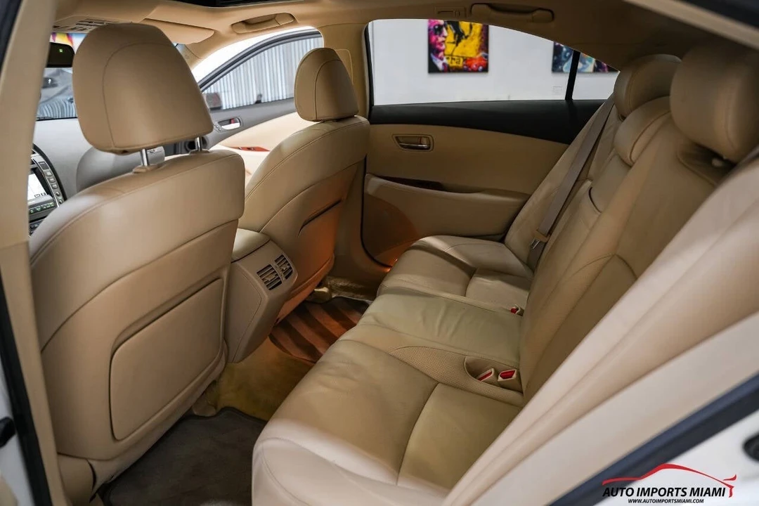 2009 Lexus ES 5th Gen - Image 9 of 12