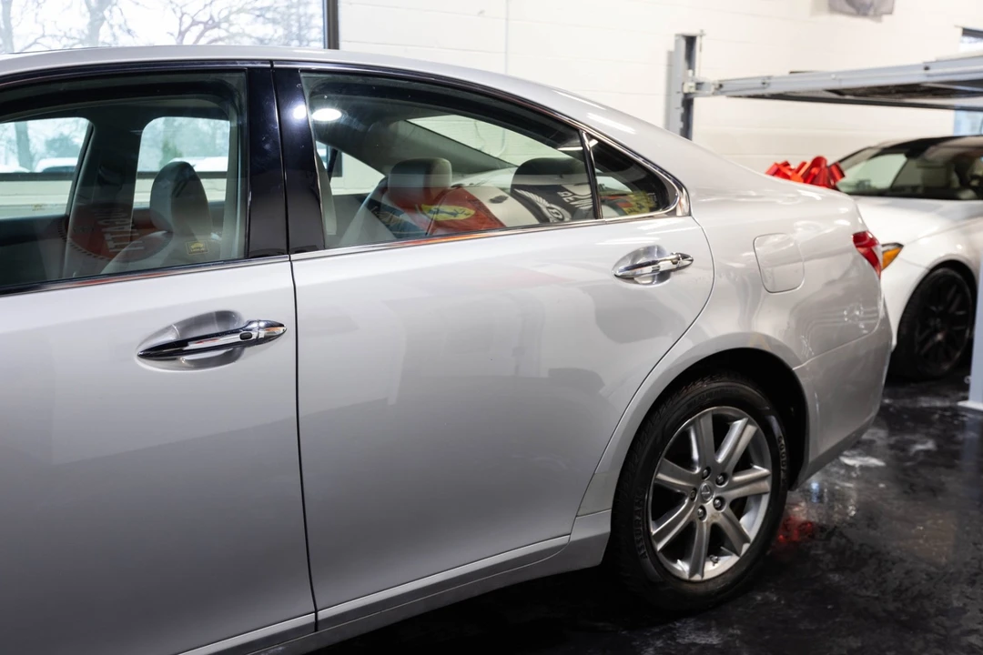 2009 Lexus ES 5th Gen - Image 6 of 12