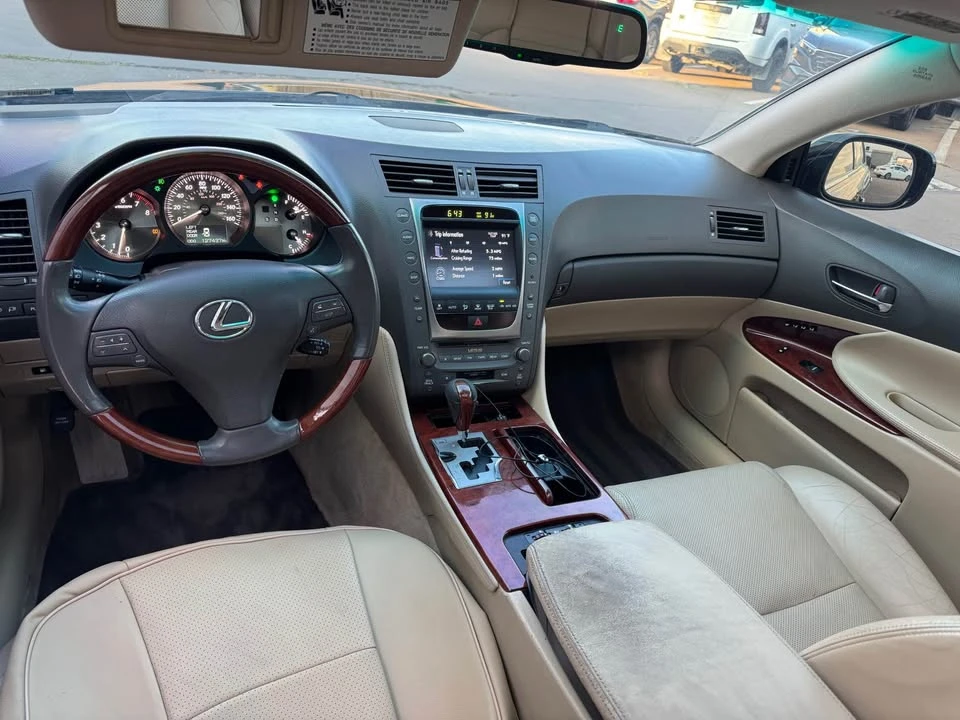 2009 Lexus GS 3rd Gen - Image 9 of 19