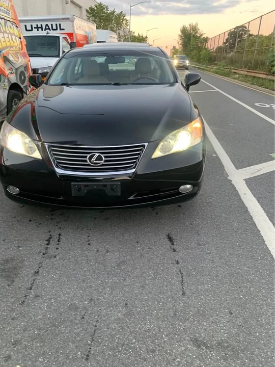 2009 Lexus GS 3rd Gen - Image 2 of 8