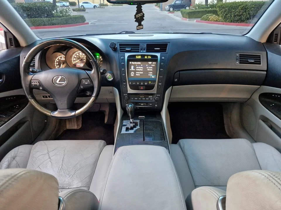 2009 Lexus GS 3rd Gen - Image 18 of 20