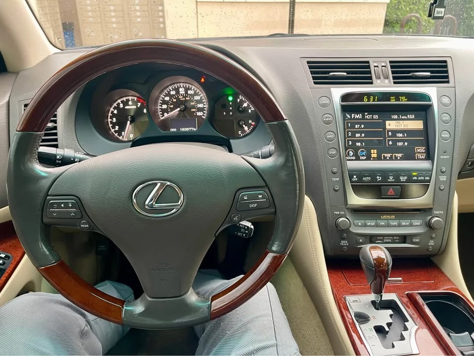 2009 Lexus GS 3rd Gen - Image 5 of 8