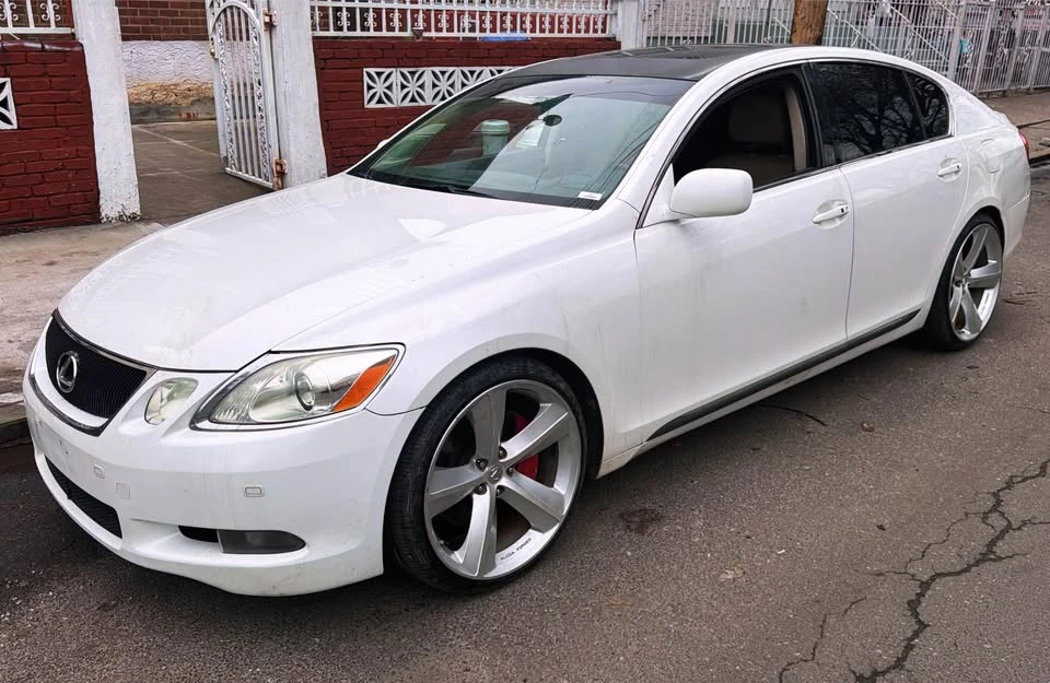 2009 Lexus GS 3rd Gen - Image 4 of 12