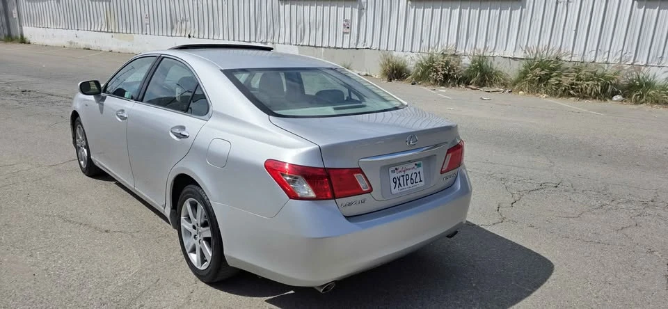2009 Lexus GS 3rd Gen - Image 3 of 8