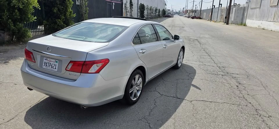 2009 Lexus GS 3rd Gen - Image 4 of 8