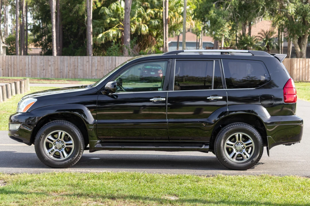 2009 Lexus GX 1st Gen - Image 6 of 31