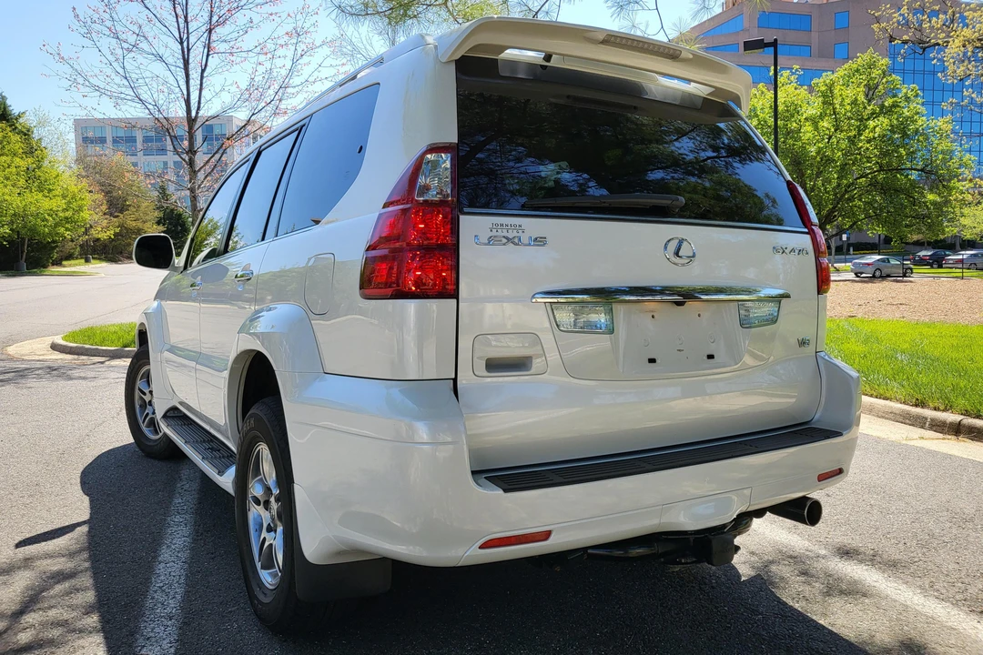 2009 Lexus GX 1st Gen - Image 5 of 31