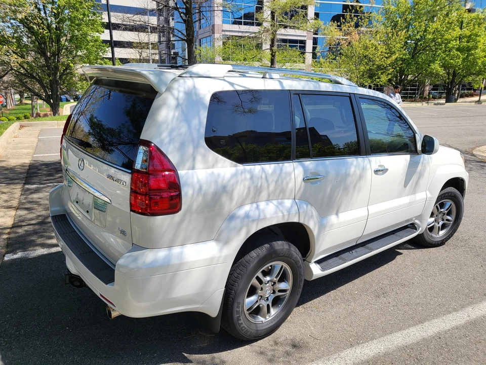 2009 Lexus GX 1st Gen - Image 23 of 31