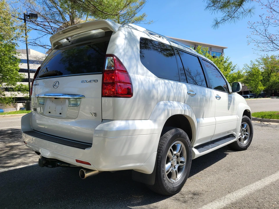 2009 Lexus GX 1st Gen - Image 21 of 31