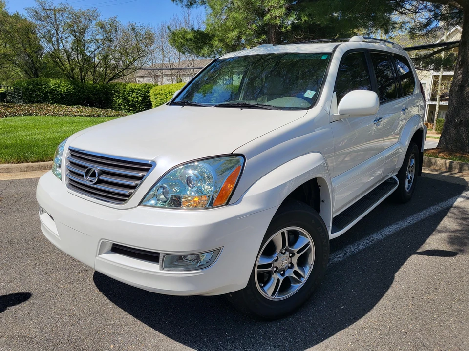 2009 Lexus GX 1st Gen - Image 11 of 31