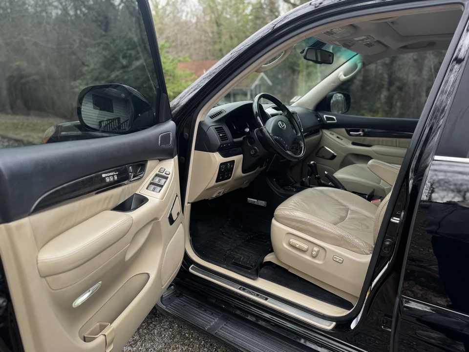 2009 Lexus GX 1st Gen - Image 6 of 21