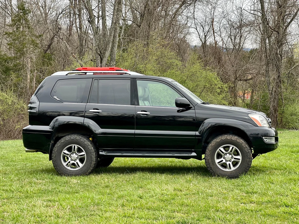 2009 Lexus GX 1st Gen - Image 22 of 31