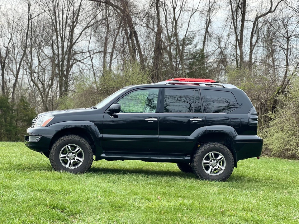 2009 Lexus GX 1st Gen - Image 12 of 31