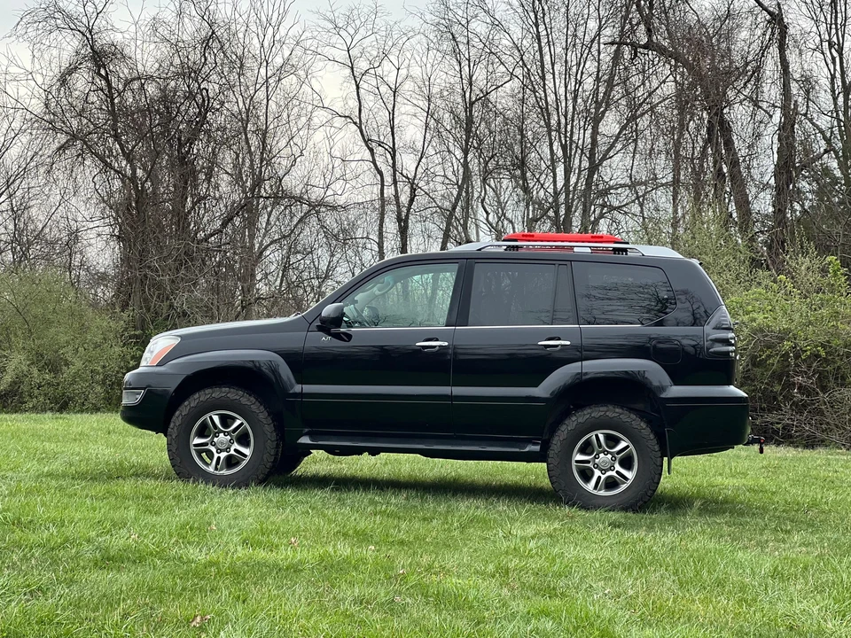 2009 Lexus GX 1st Gen - Image 13 of 31