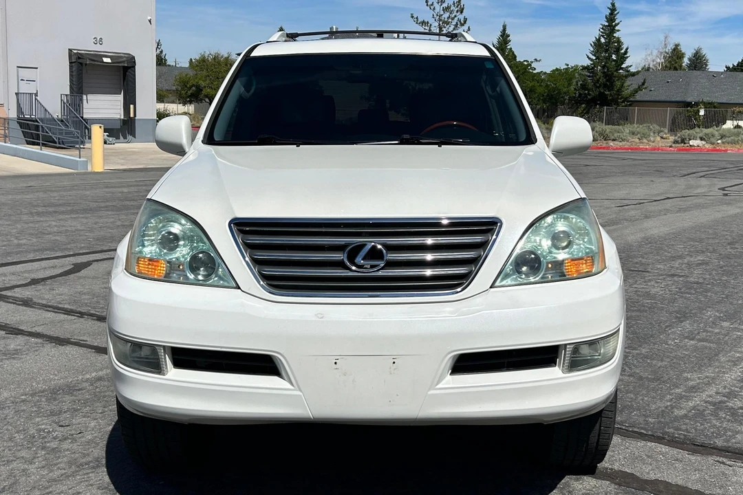 2009 Lexus GX 1st Gen - Image 2 of 31