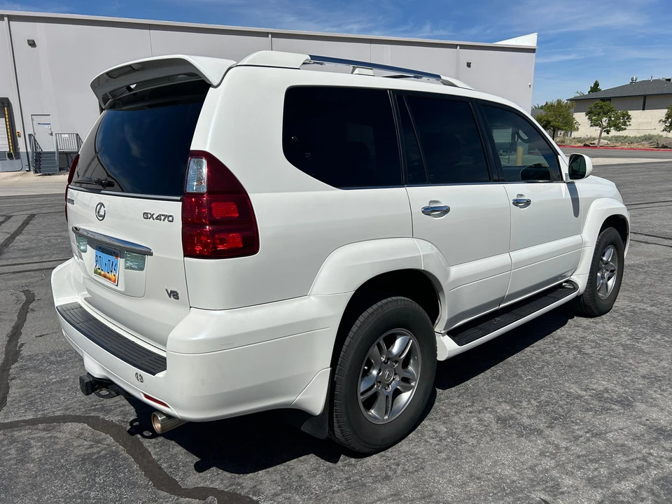 2009 Lexus GX 1st Gen - Image 13 of 31