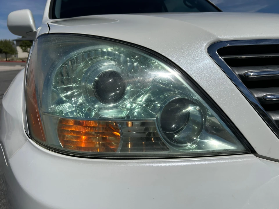 2009 Lexus GX 1st Gen - Image 17 of 31
