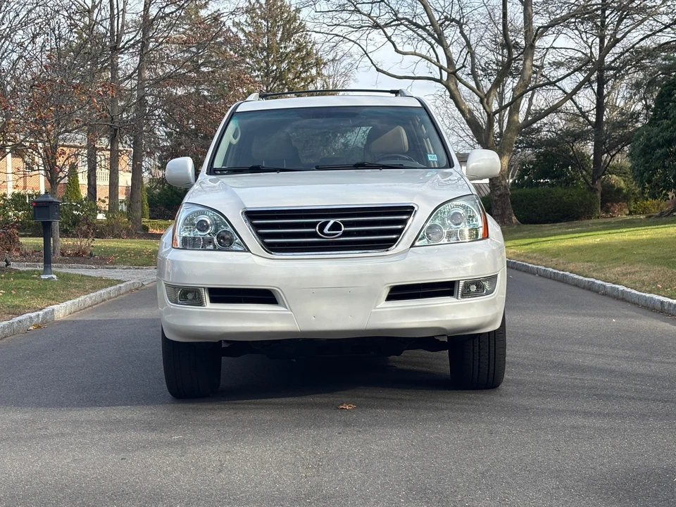2009 Lexus GX 1st Gen - Image 8 of 11