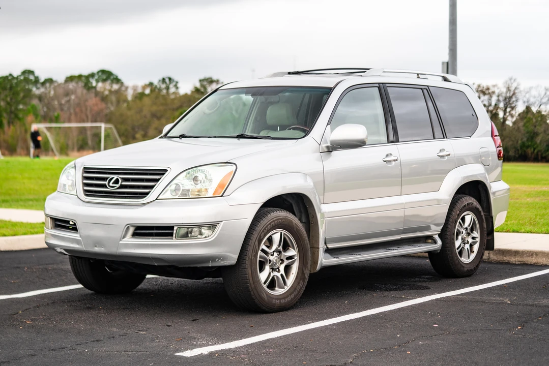 2009 Lexus GX 1st Gen - Image 8 of 31