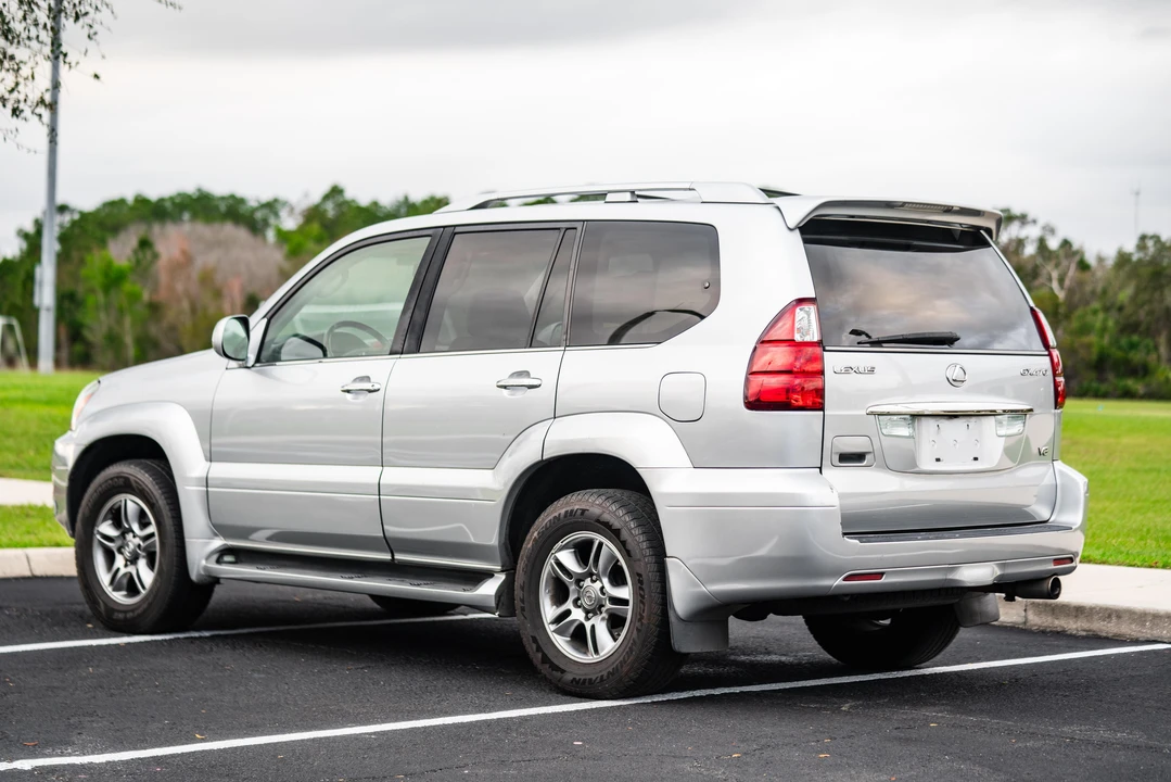 2009 Lexus GX 1st Gen - Image 14 of 31