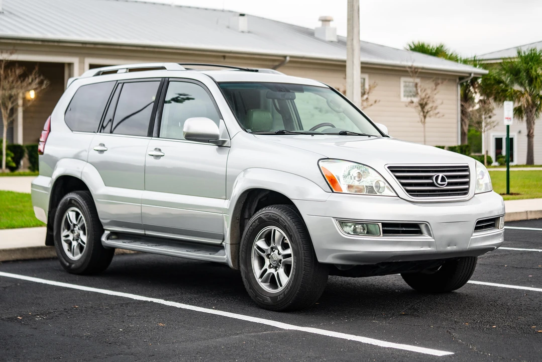 2009 Lexus GX 1st Gen - Image 26 of 31