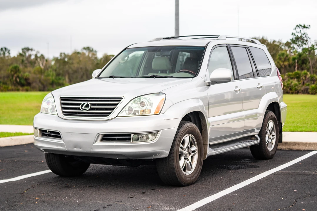 2009 Lexus GX 1st Gen - Image 7 of 31