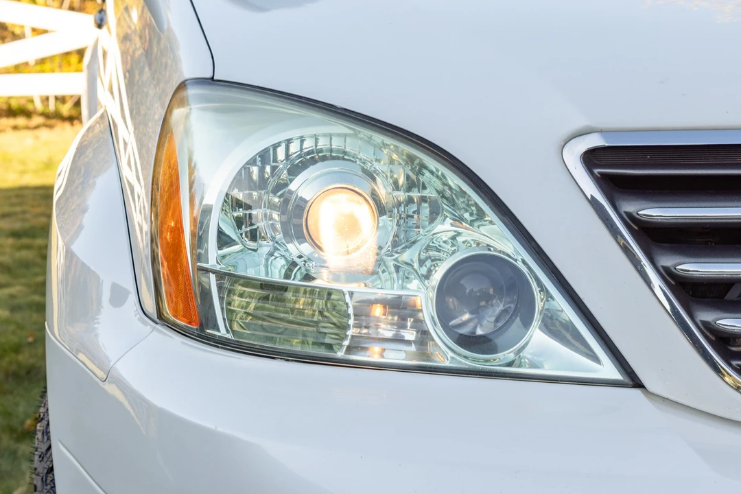 2009 Lexus GX 1st Gen - Image 12 of 31