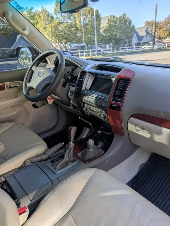 2009 Lexus GX 1st Gen - Image 7 of 9
