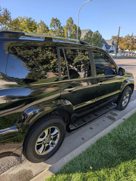 2009 Lexus GX 1st Gen - Image 4 of 9