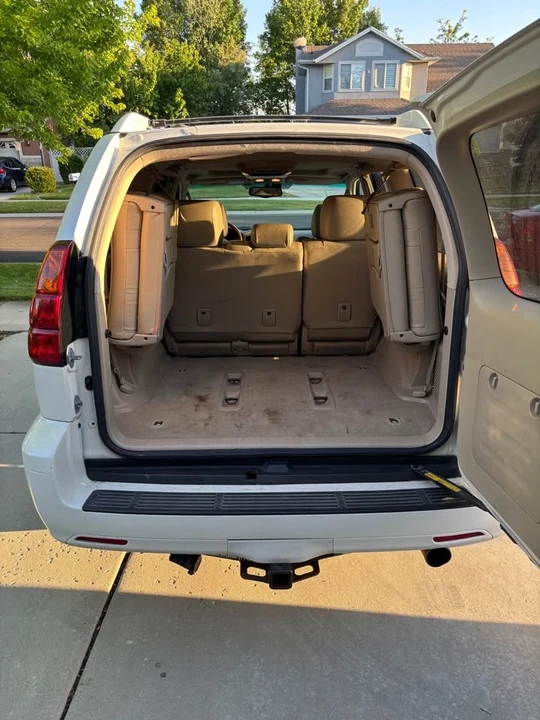2009 Lexus GX 1st Gen - Image 8 of 8