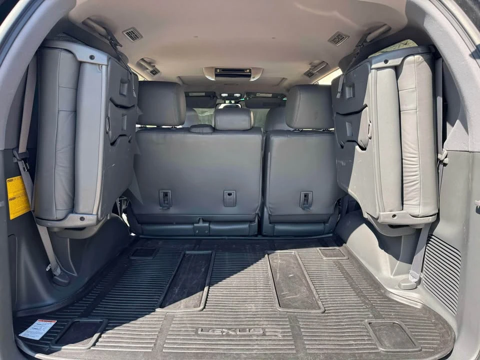 2009 Lexus GX 1st Gen - Image 8 of 9