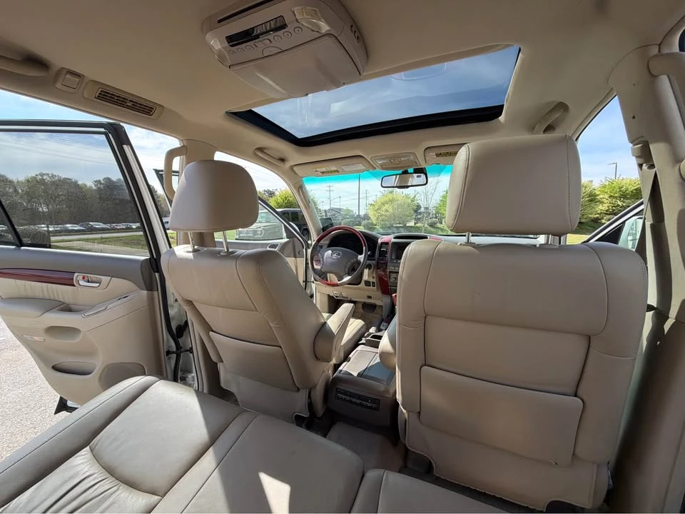 2009 Lexus GX 1st Gen - Image 14 of 19