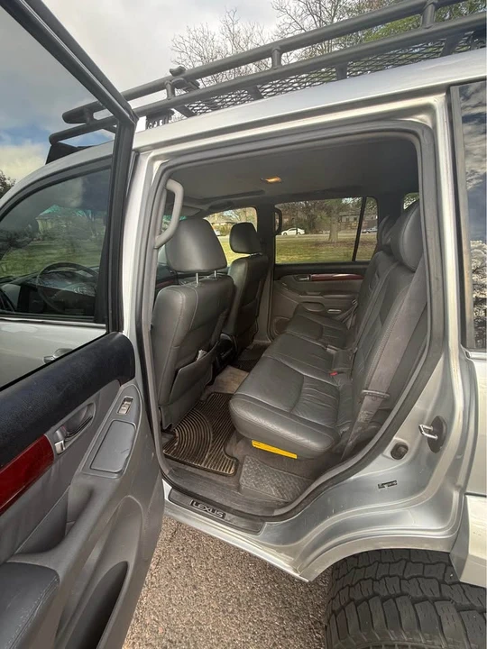 2009 Lexus GX 1st Gen - Image 7 of 17