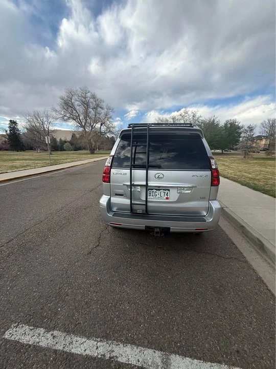 2009 Lexus GX 1st Gen - Image 14 of 17