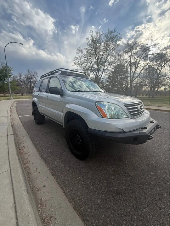 2009 Lexus GX 1st Gen - Image 12 of 17