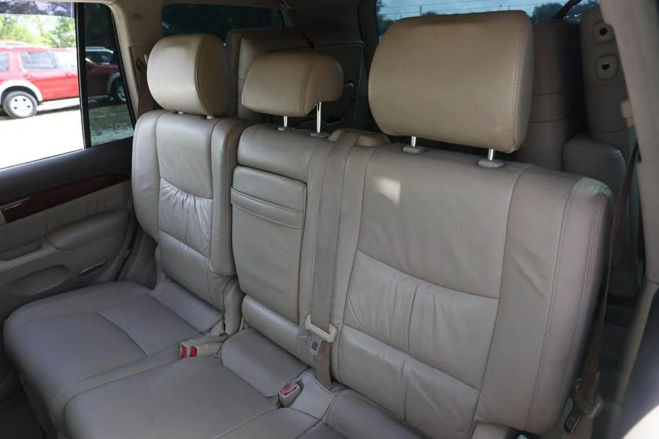 2009 Lexus GX 1st Gen - Image 11 of 12