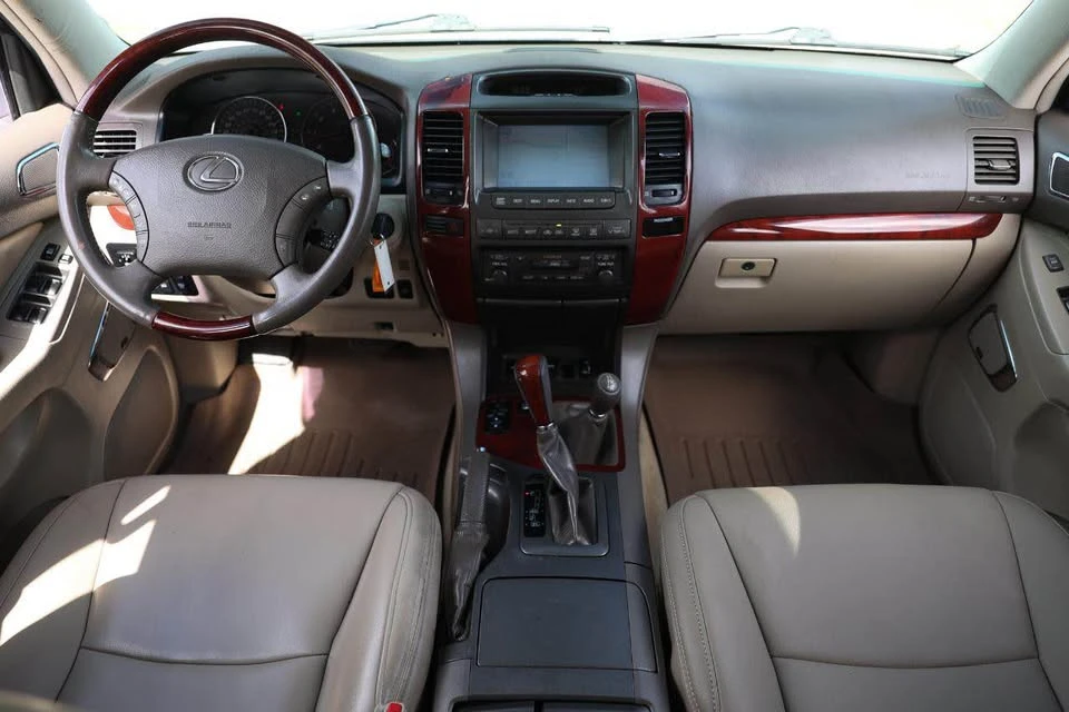 2009 Lexus GX 1st Gen - Image 8 of 12