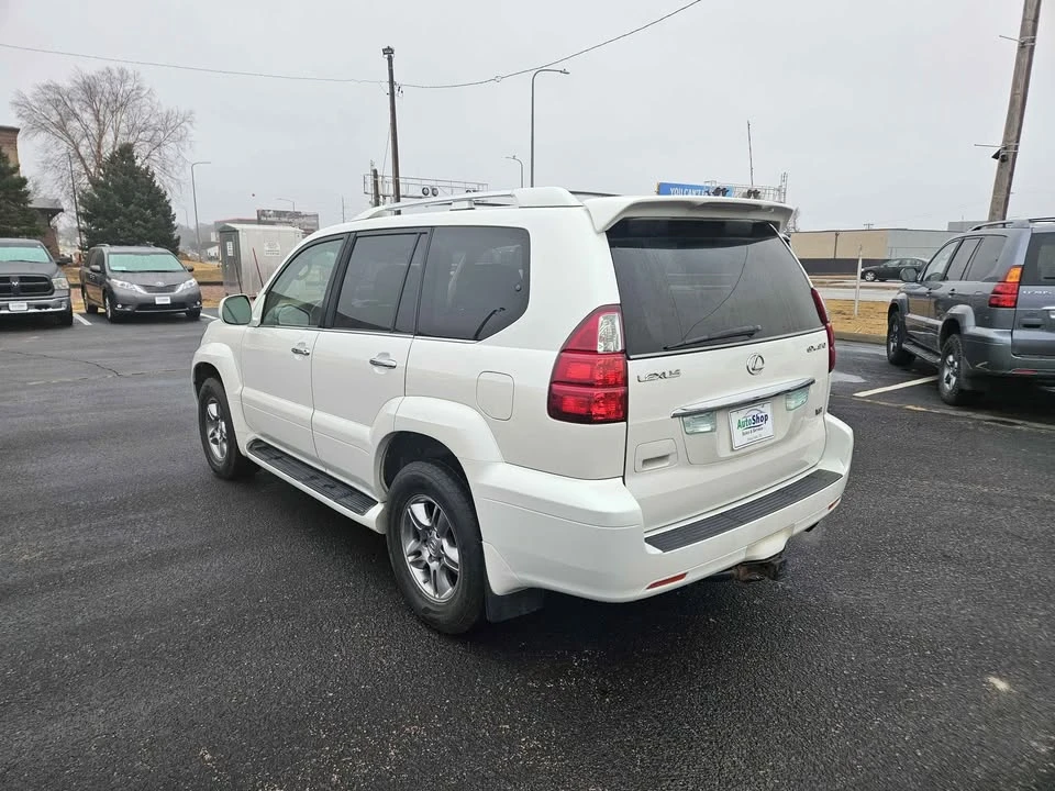 2009 Lexus GX 1st Gen - Image 3 of 20